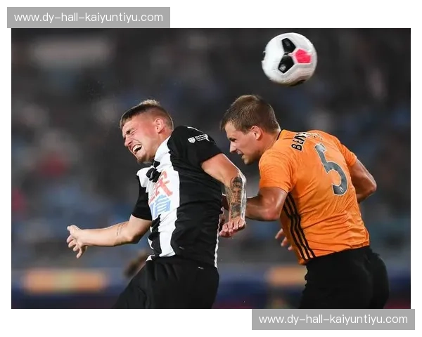 巅峰对决！厄瓜多尔vs法国预测：南美铁骑能否撞碎高卢雄鸡的卫冕梦？